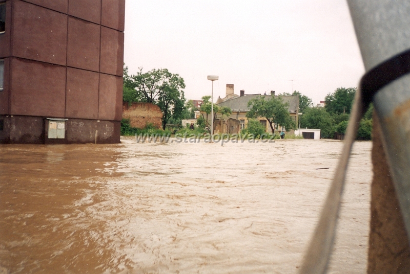 1997 (36).jpg - Povodně 1997 - Hálkova ulice
